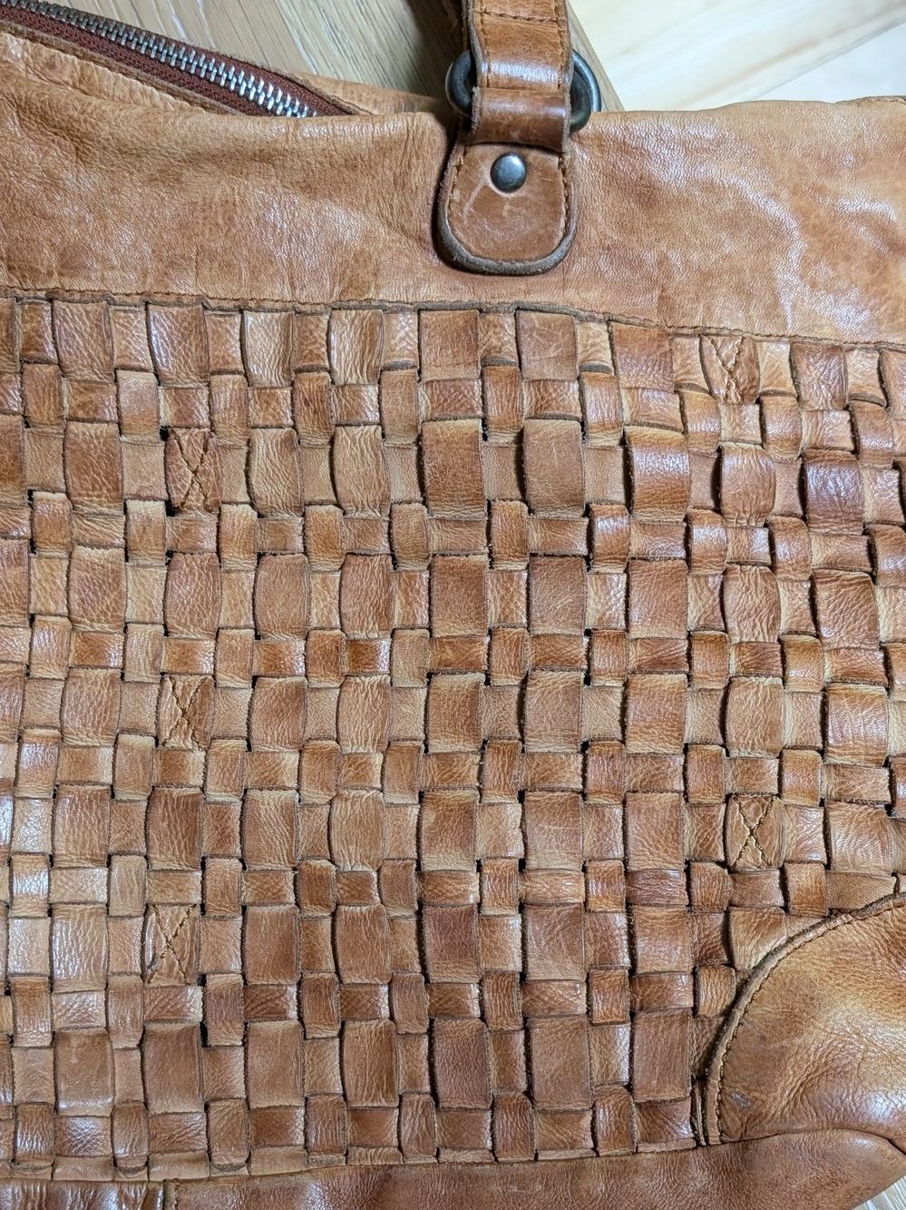 Vintage Authentic Leather Waffle Stitch Woven Leather Tote Bag in Tan - Picture 3 of 9